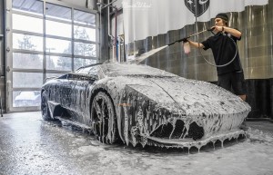 NorthWest-Auto-Salon-YIR-2015-Lamborghini-Murci-snow-foam