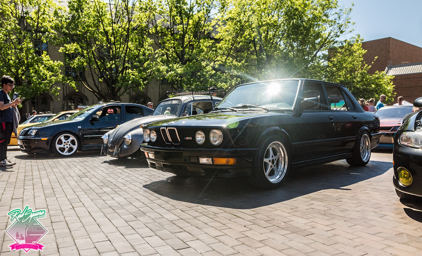 Red-Square-Car-Show-9-UW-Charity-Benefit-PAWS-org-White-Glove-Award-BMW-E28-M5-s